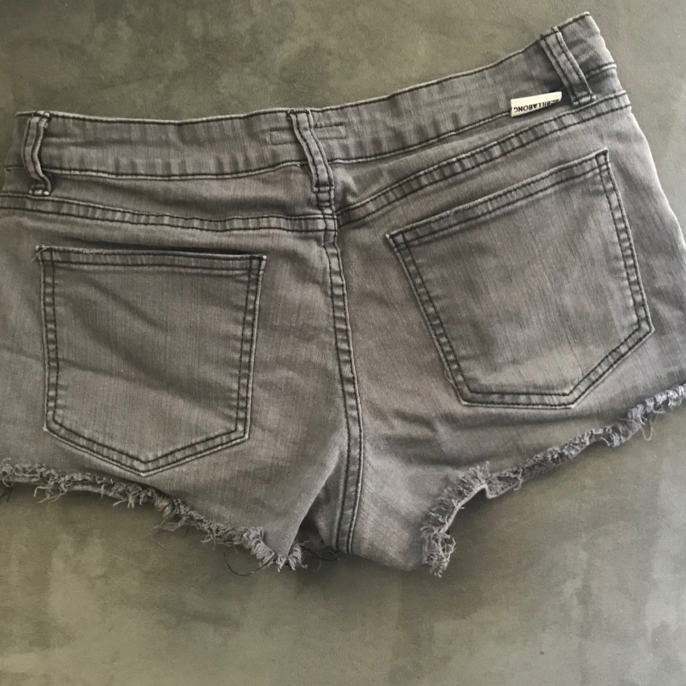 billabong buttoned up high waisted shorts